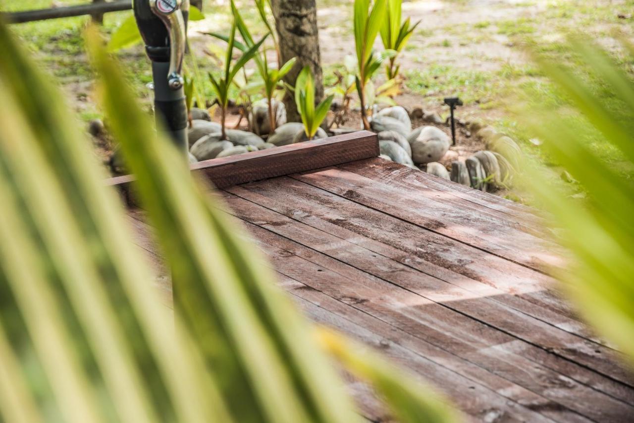 Lou Lou Bungalow Grand' Anse Buitenkant foto